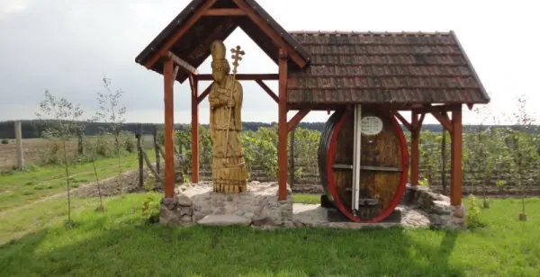 Winnica Cantina: Tradycja pod okiem św. Urbana